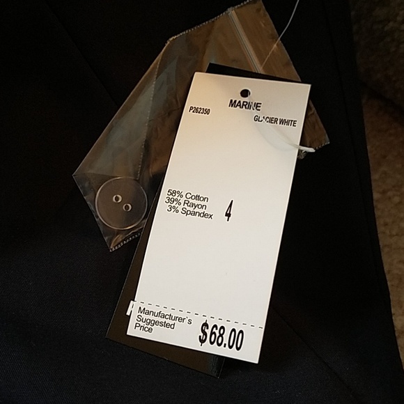 🌺!!HOST PICK!!🌺 CLASSIC NAVY PENCIL SKIRT - Picture 3 of 7